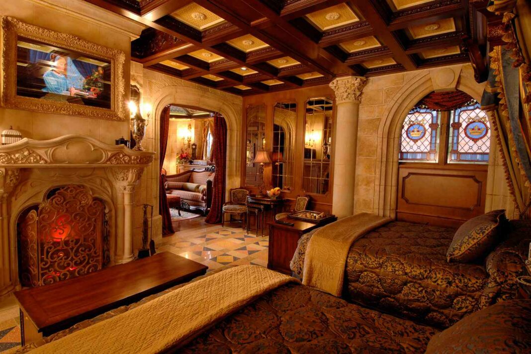Cinderella Castle Suite - The Most Expensive Disney World Hotel Suite
